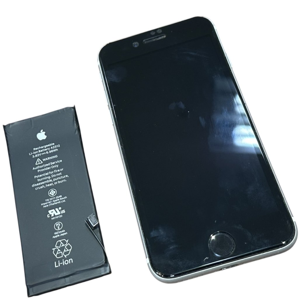iPhoneSE2 バッテリー交換(最大容量56%)