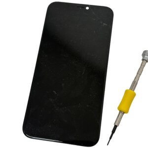 iPhone12mini 画面割れ交換修理