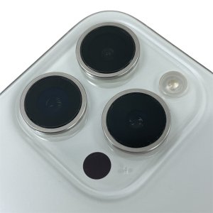 iPhone15Pro アウトカメラ修理