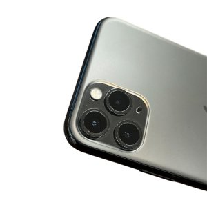 【レンズ割れ】iPhone 11 Pro アウトカメラレンズ交換