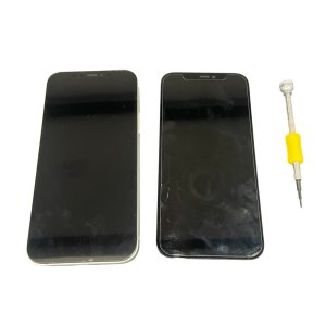 iPhone12 液晶パネル交換