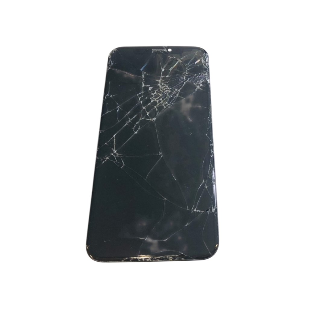 iPhone13 パネル交換修理