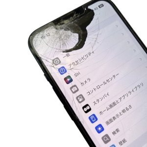 iPhone13 液晶交換