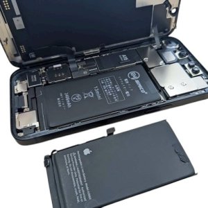 iPhone13 バッテリー交換