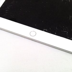 iPad7 ホームボタン修理