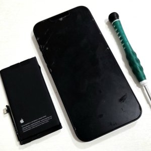 iPhone13 バッテリー交換
