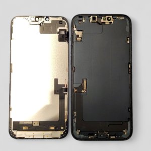 【iPhone14Plus 液晶交換】液晶損傷してタッチも効かなくなった。即時修理!すぐにお返しします。 | 根室市明治町