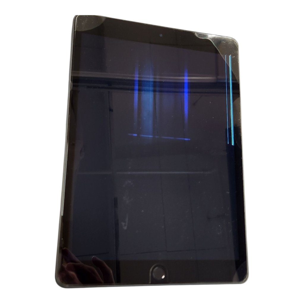 【iPad 第7世代 液晶交換】自宅で使用しているiPadを踏んでしまって画面が真っ黒に…液晶交換で無事に復旧 !| 根室市宝林町