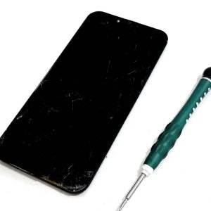 iPhone13 液晶交換