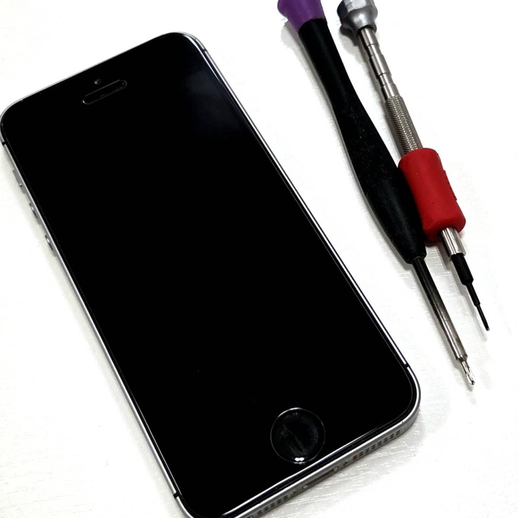 iPhone5-SE 液晶交換