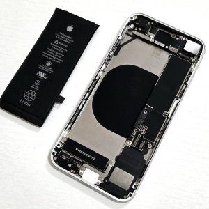 iPhoneSE3 バッテリー交換