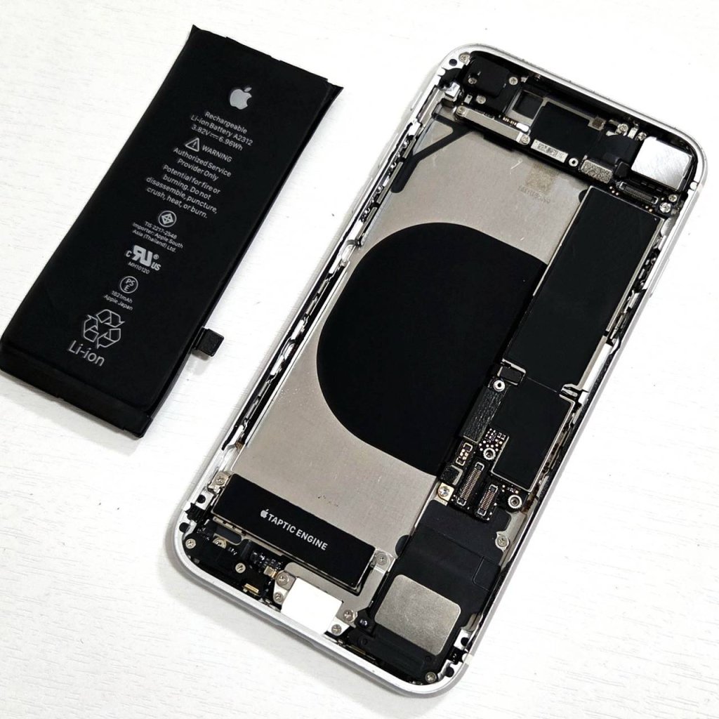 iPhoneSE3 バッテリー交換