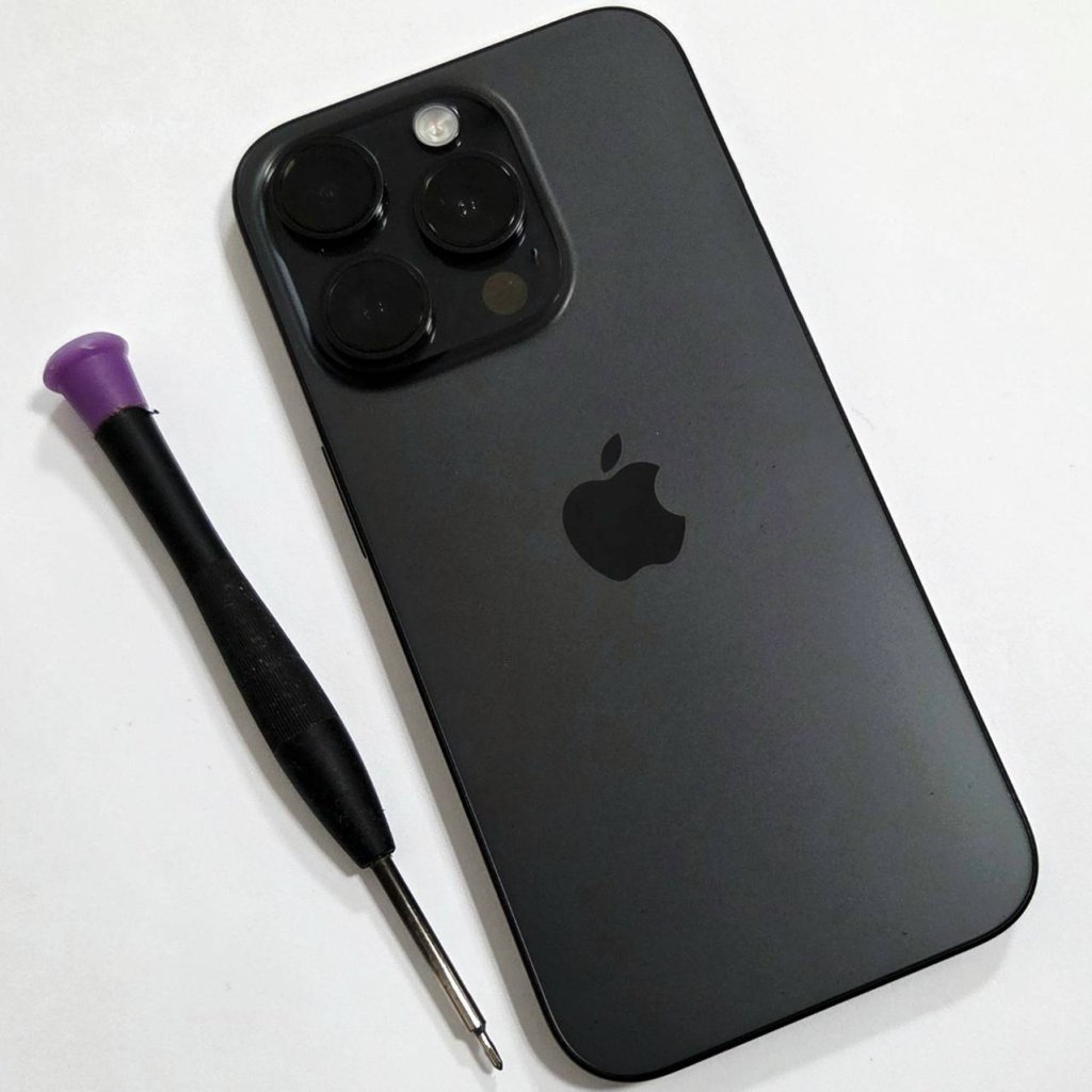 iPhone15Pro バッテリー交換