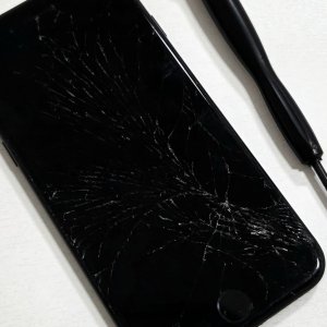 iPhone8 フロントパネル交換