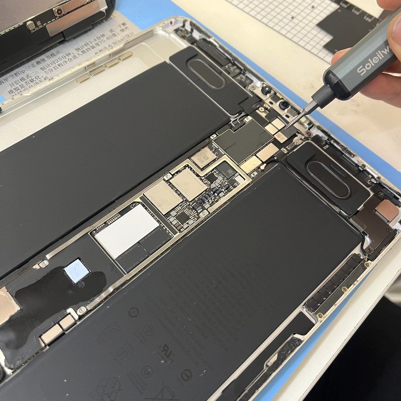 【iPad Pro バッテリー交換】充電してもすぐ減る症状を修理!|伊勢崎市連取町