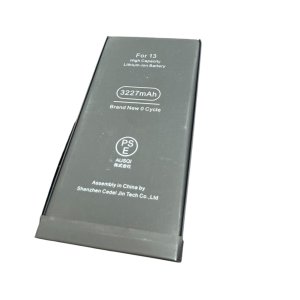 iPhone13 バッテリー交換