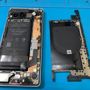 Google pixel 8a ブラックアウト 液晶交換| 牛久市| pixel6a 7a 8a液晶交換即日対応致します!