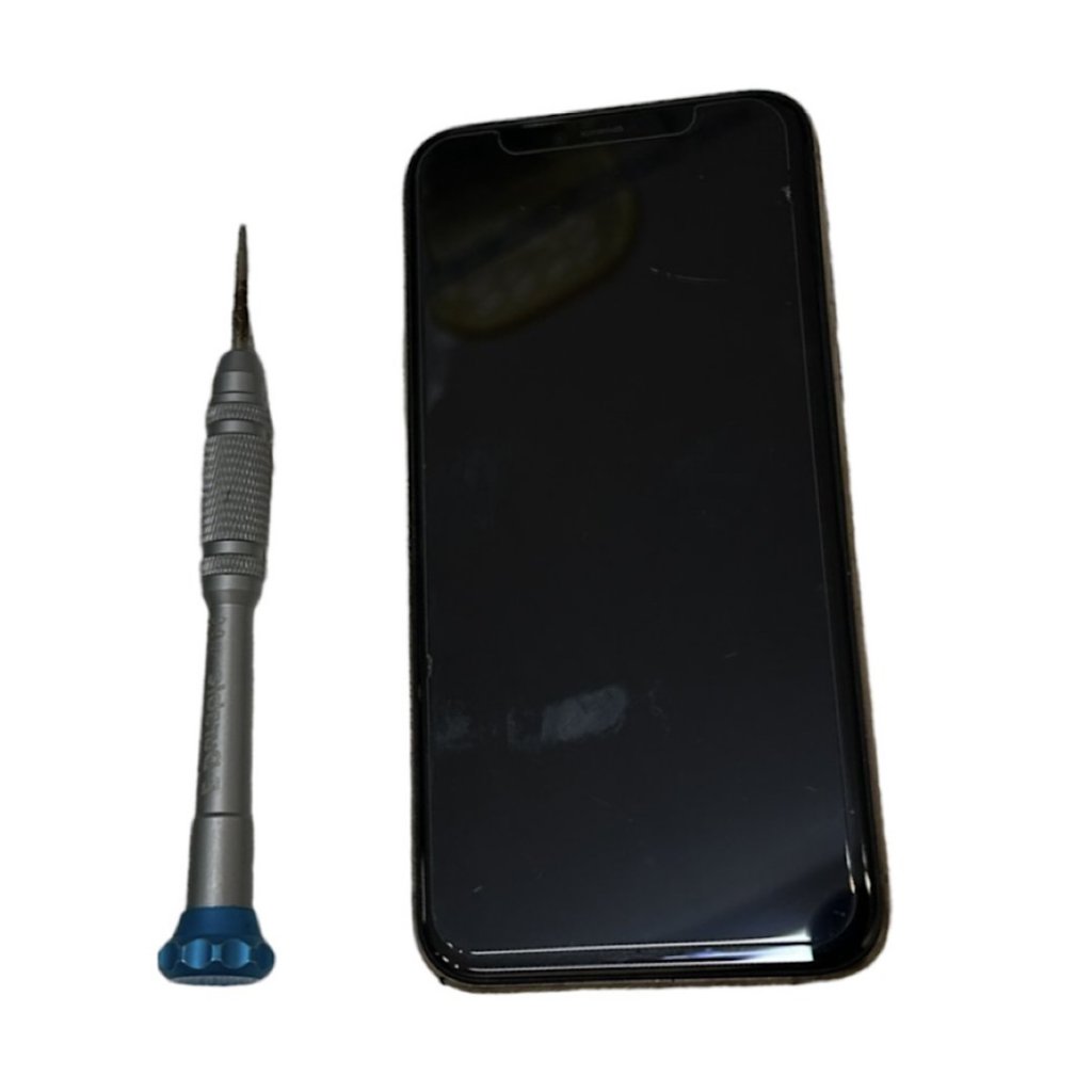 iPhone11 画面に縦線 液晶交換| 飯能市美杉台| 飛び込み対応いたします!