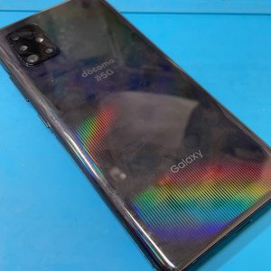 サムソン ギャラクシー  落下ひび割れ 液晶交換| 龍ケ崎市長山| アンドロイドの液晶交換もご予約で対応致します!