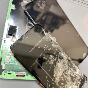 ◎Androidスマホ 【 Googleピクセル8a 】フロントパネル交換修理/即日対応!!