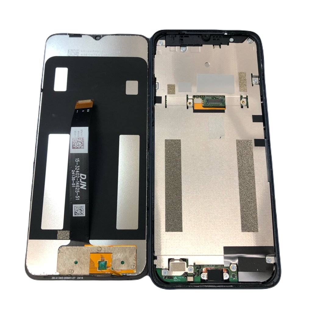 今回は【Androidスマホ /AQUOS フロントパネル交換】を埼玉県狭山市狭山台からお越しのお客様よりご依頼いただきました!