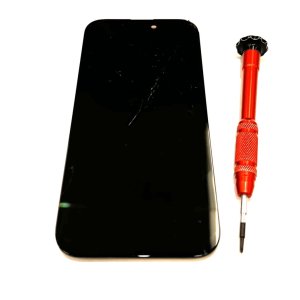 iPhone13 液晶パネル交換