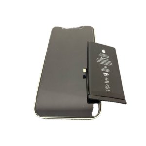 iPhone12　バッテリー交換