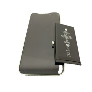 iPhone12 バッテリー交換