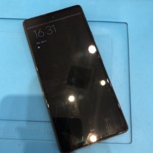 【Google Pixel 6a 液晶交換】画面の一部が黒くなりタッチ操作もできない。アンドロイドスマホもご相談ください。 | 日高市高萩
