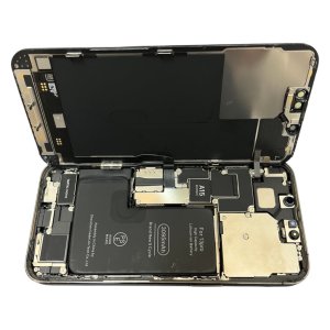 iPhone13Proバッテリー交換