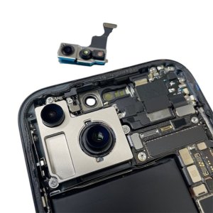 iPhone15 インカメラ交換