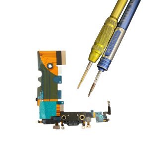 iPhoneSE3　ライトニング修理