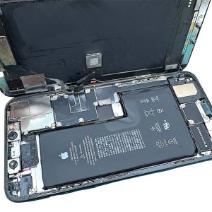 iPhone11Pro 水没修理
