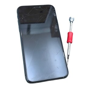 iPhone11 液晶交換