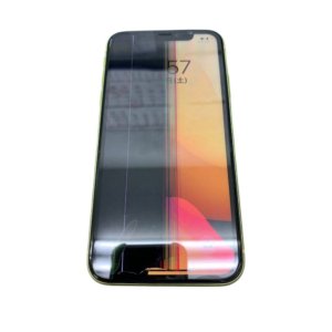 iPhone 11パネル交換