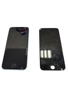 iPhoneSE3 パネル交換