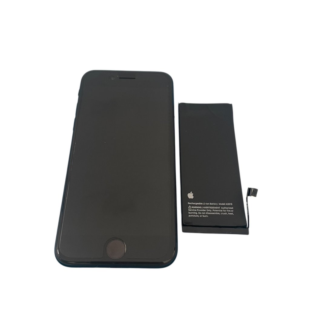 iPhone SE3 バッテリー