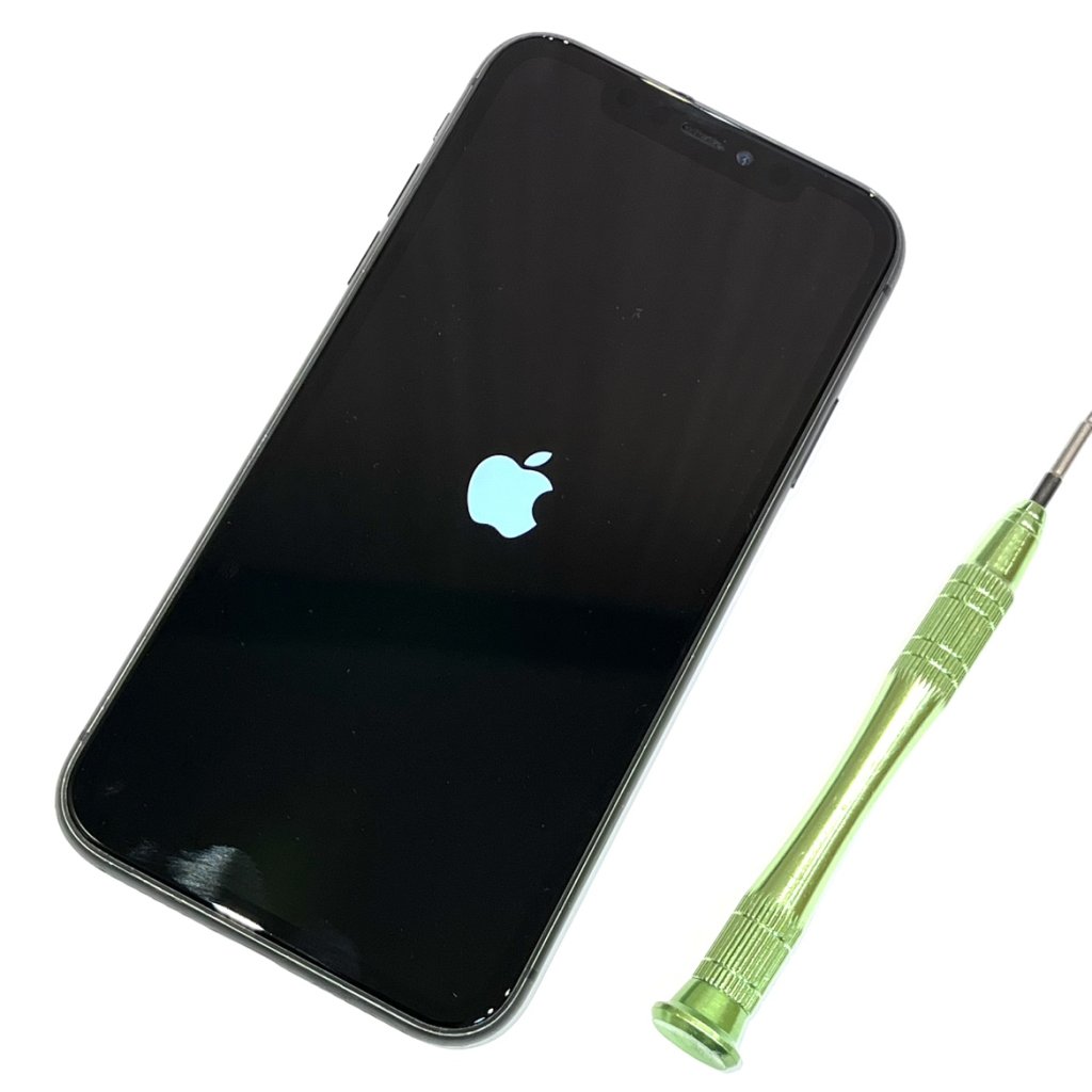 iPhone8 フロントパネル交換