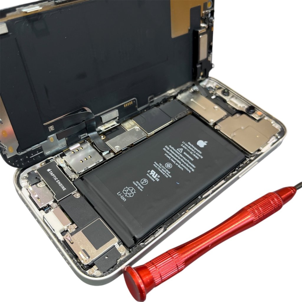 iPhone 13 バッテリー交換