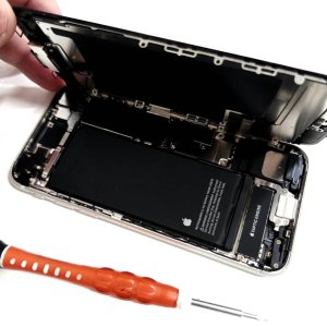 iPhoneSE3 バッテリー交換