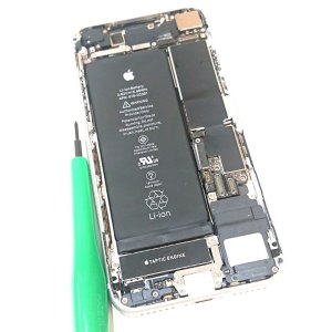iPhone8 バッテリー交換