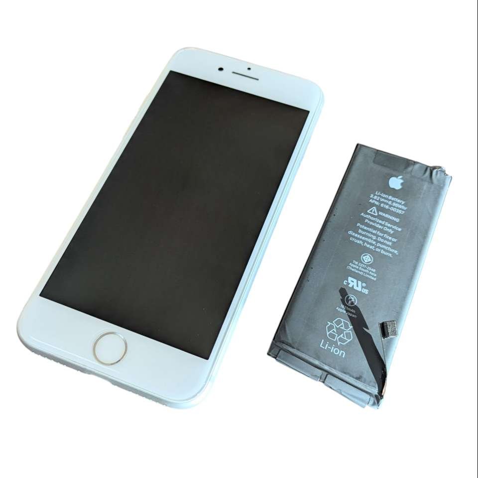 iPhone8 バッテリー交換