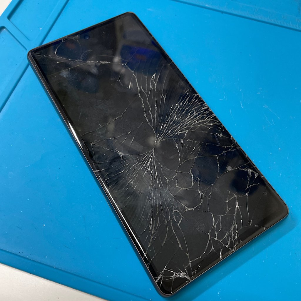 Android携帯 Google pixel 7a落下大破 液晶交換| 印西市泉野| グーグル ピクセル 6a 7a 8a修理即日対応しております！