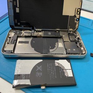 iPhone13 電池持ち劣化 バッテリー交換| 龍ケ崎市久保台| バッテリー交換も即日お渡しで修理対応しております‼︎