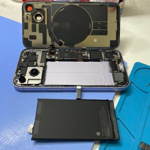 iPhone14 最大容量70% バッテリー交換| 柏市| バッテリー交換も即日お渡しで修理対応しております‼︎