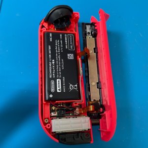 任天堂Switch ジョイコン アナログスティック交換| 龍ケ崎市中根台| 任天堂Switchも即日で修理対応しております‼︎