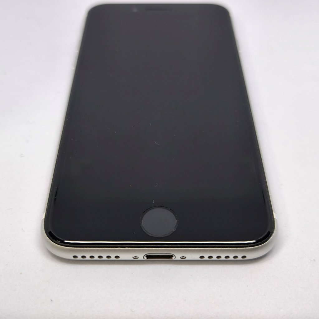 iPhoneSE2 ライトニング交換