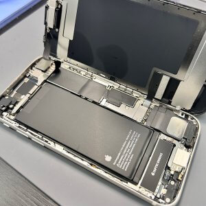 ◎即日対応します！【iPhone SE3/バッテリー交換修理】