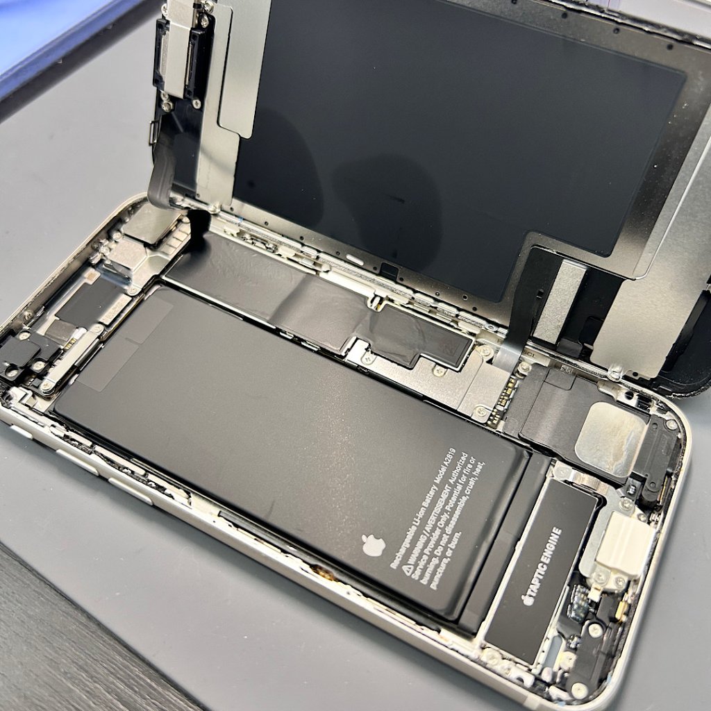 ◎即日対応します!【iPhone SE3/バッテリー交換修理】