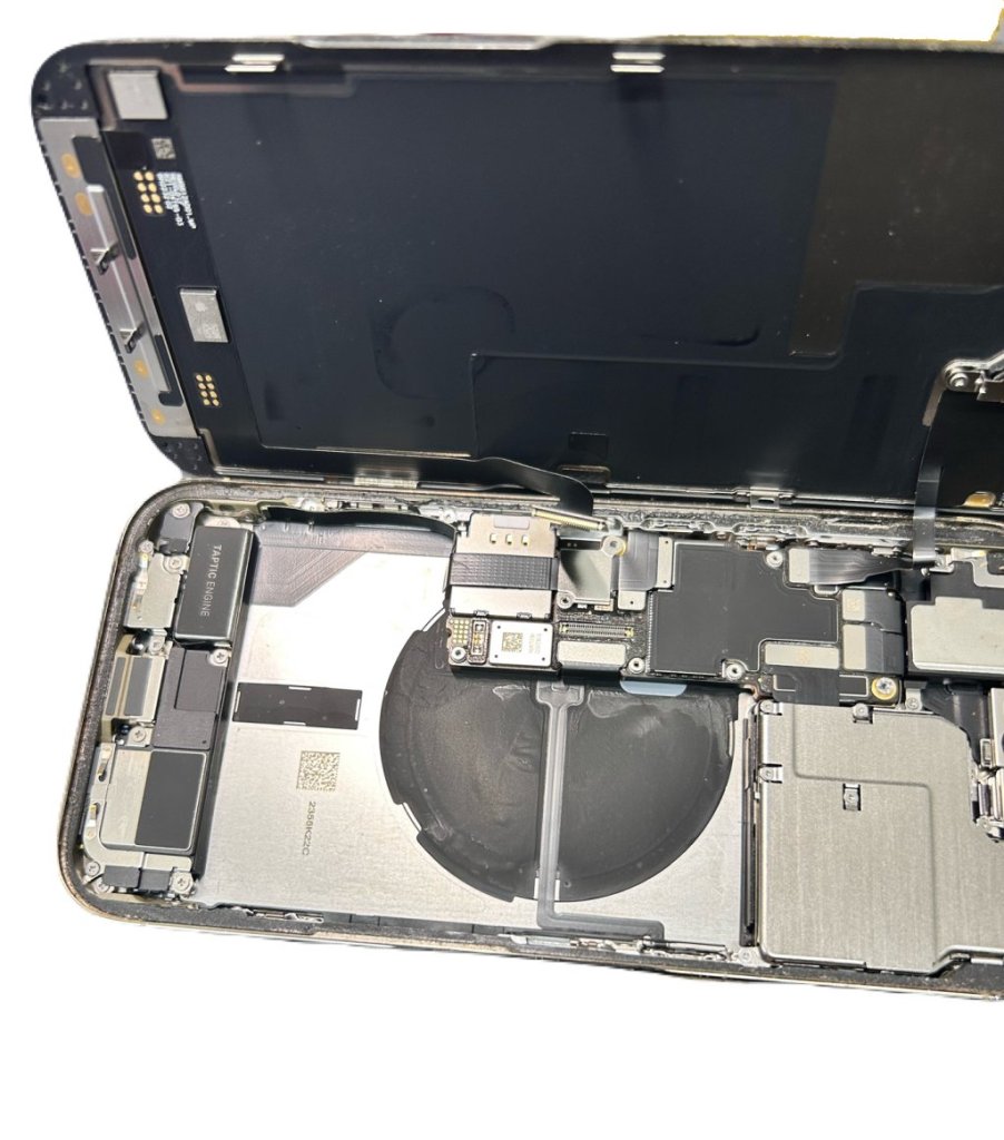 ◎即日対応します！【iPhone 14proMax/バッテリー交換修理】